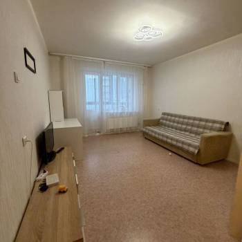 Сдается 2-х комнатная квартира, 60 м²