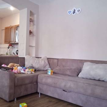 Продается Многокомнатная квартира, 80 м²