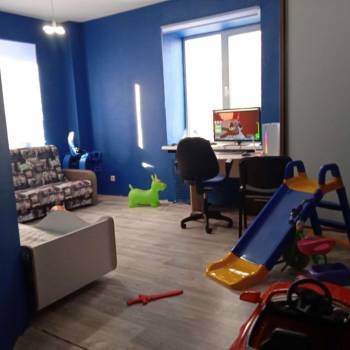 Продается Многокомнатная квартира, 80 м²