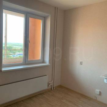 Продается 1-комнатная квартира, 35 м²