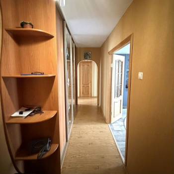 Продается 3-х комнатная квартира, 63,5 м²