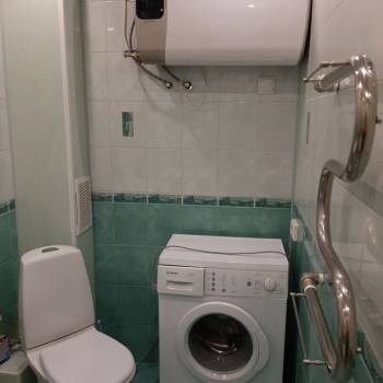 Продается 1-комнатная квартира, 48 м²