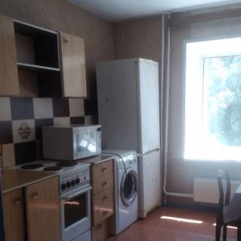 Сдается 1-комнатная квартира, 42 м²
