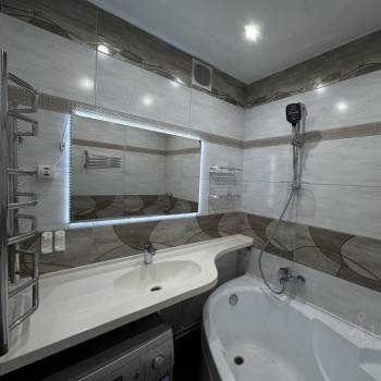 Продается 1-комнатная квартира, 59,3 м²