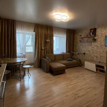 Продается 1-комнатная квартира, 44 м²
