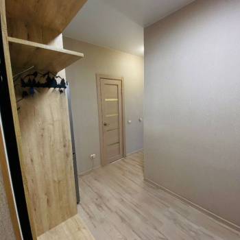 Продается 1-комнатная квартира, 44 м²