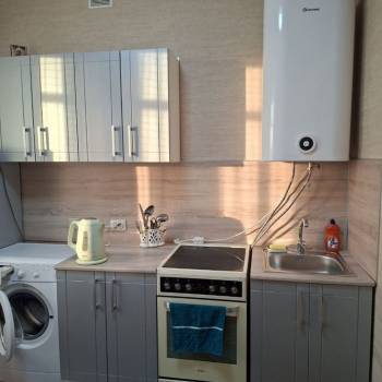 Сдается 1-комнатная квартира, 38 м²