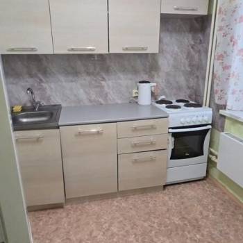 Сдается 1-комнатная квартира, 38 м²