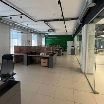 Сдается Нежилое помещение, 392,4 м²