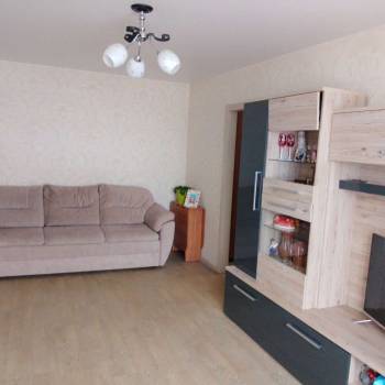 Сдается Многокомнатная квартира, 59,9 м²