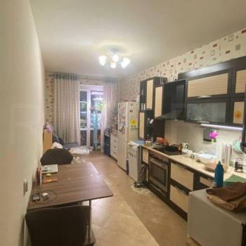 Продается 1-комнатная квартира, 52 м²