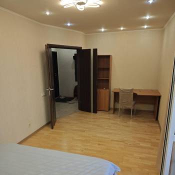 Сдается 2-х комнатная квартира, 42 м²