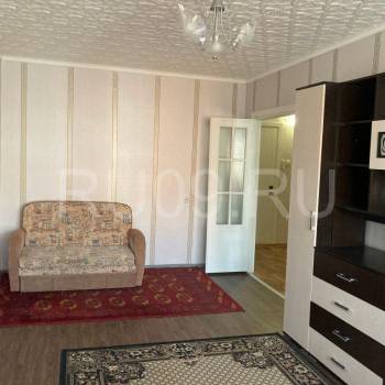 Продается 1-комнатная квартира, 39 м²