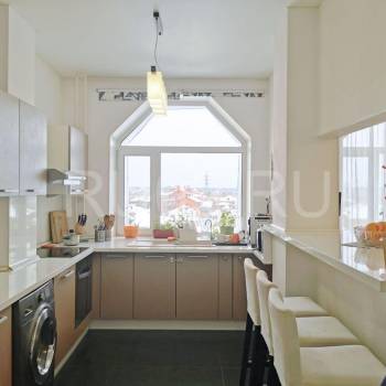 Продается 3-х комнатная квартира, 85 м²