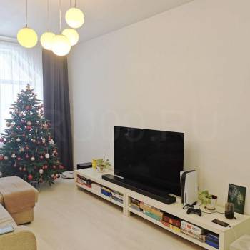 Продается 3-х комнатная квартира, 85 м²