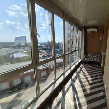 Продается 1-комнатная квартира, 50 м²