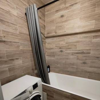 Продается 1-комнатная квартира, 50 м²