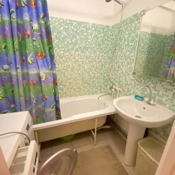 Продается 1-комнатная квартира, 43 м²