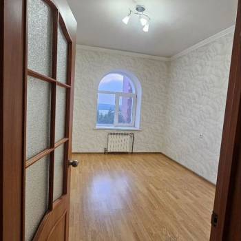 Сдается Многокомнатная квартира, 106 м²