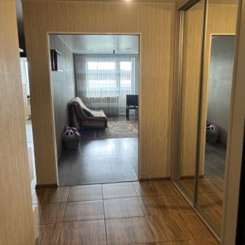 Сдается 1-комнатная квартира, 49 м²