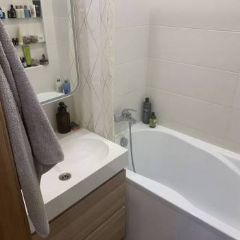 Продается 2-х комнатная квартира, 58 м²