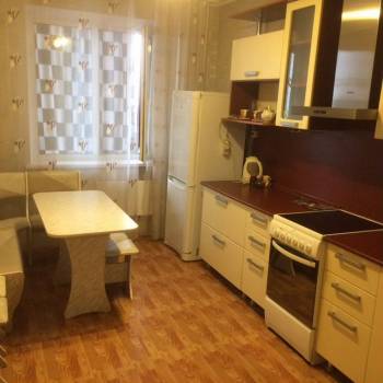 Сдается 2-х комнатная квартира, 60 м²