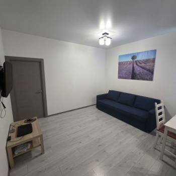 Продается 1-комнатная квартира, 43,6 м²