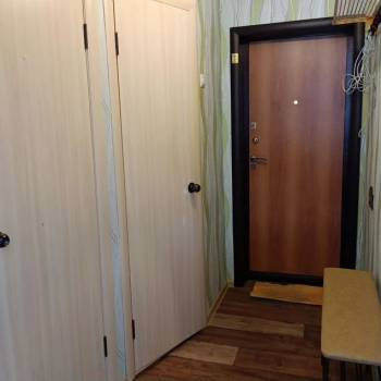 Продается Многокомнатная квартира, 60,4 м²