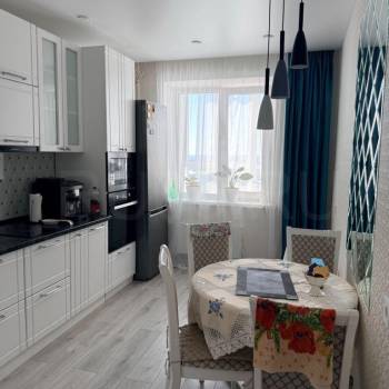 Сдается 2-х комнатная квартира, 59 м²