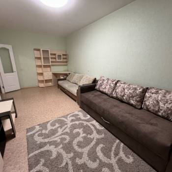 Сдается 1-комнатная квартира, 39,5 м²