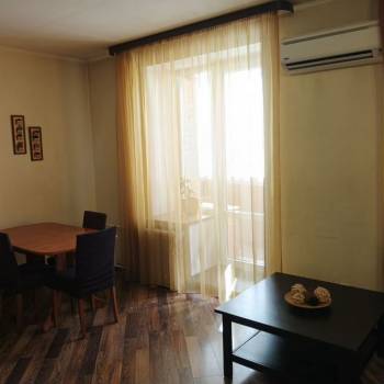 Сдается 1-комнатная квартира, 41,7 м²