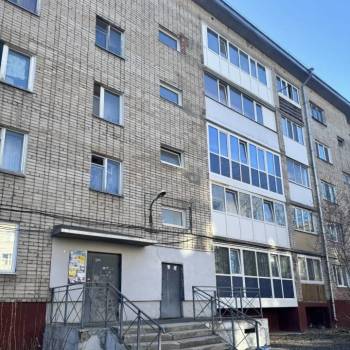 Продается Многокомнатная квартира, 77,4 м²