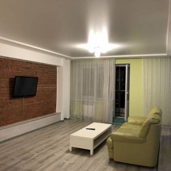 Сдается 2-х комнатная квартира, 58 м²