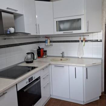 Продается Многокомнатная квартира, 75 м²