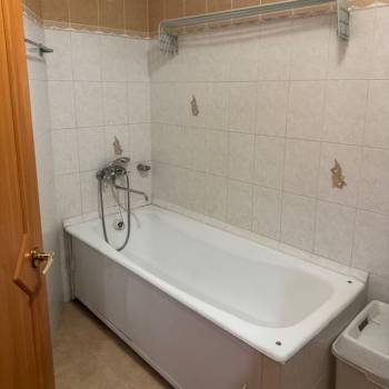Сдается 1-комнатная квартира, 46 м²
