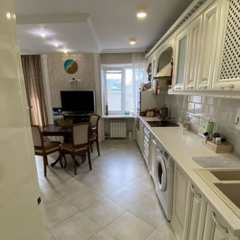 Продается 2-х комнатная квартира, 54 м²