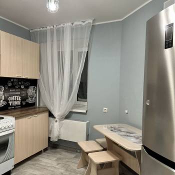 Сдается 2-х комнатная квартира, 62 м²