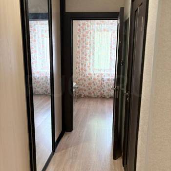 Продается 1-комнатная квартира, 40 м²