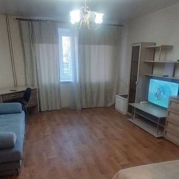 Сдается 1-комнатная квартира, 38,2 м²