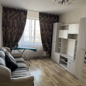 Продается 1-комнатная квартира, 35,1 м²
