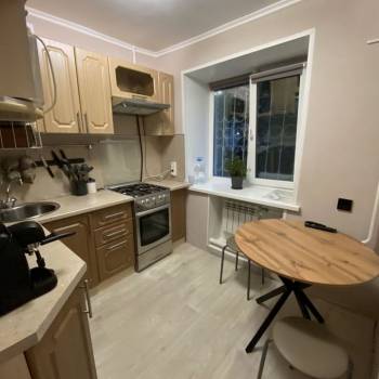 Сдается Многокомнатная квартира, 55 м²