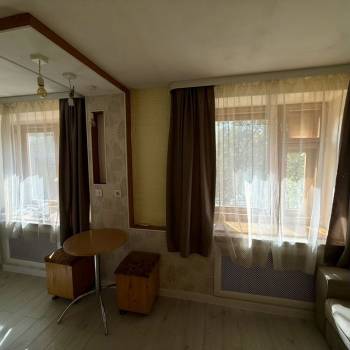 Продается 1-комнатная квартира, 25,2 м²