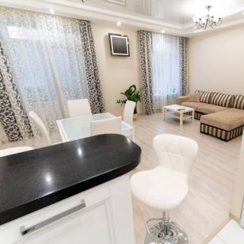 Сдается Многокомнатная квартира, 90 м²