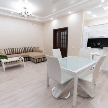 Сдается Многокомнатная квартира, 90 м²