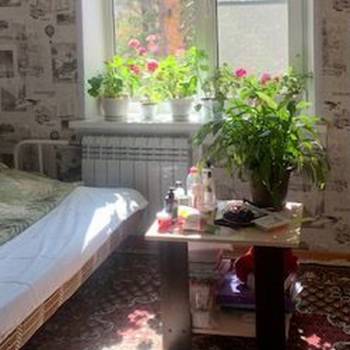 Продается Многокомнатная квартира, 77 м²