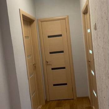 Продается Многокомнатная квартира, 77 м²