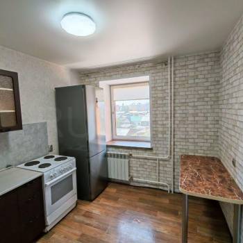 Продается 1-комнатная квартира, 32 м²