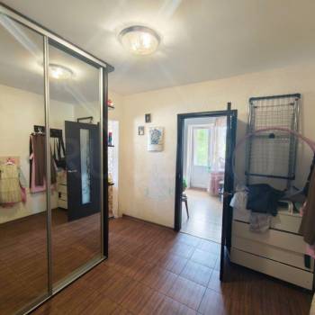 Продается 1-комнатная квартира, 34 м²