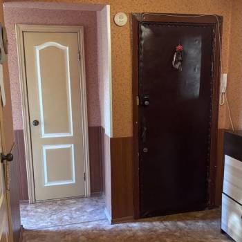 Продается 3-х комнатная квартира, 54 м²