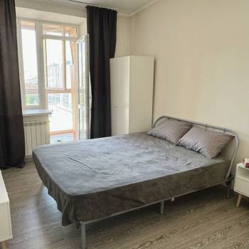 Сдается 1-комнатная квартира, 42 м²